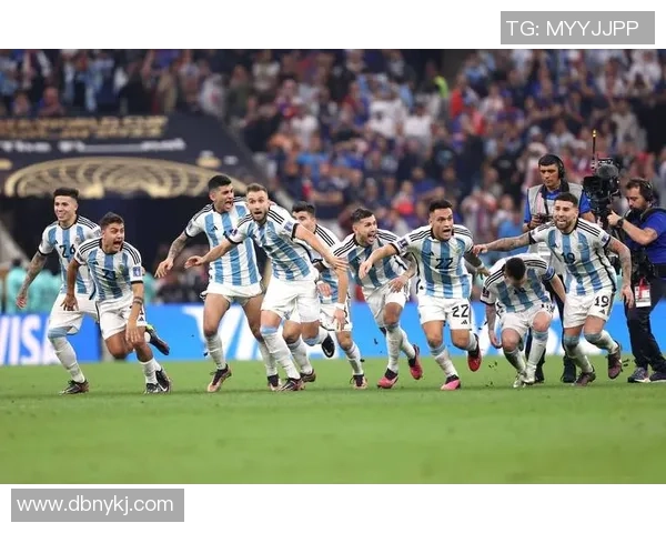 聚焦绿茵传奇探索足球球星个人游戏的竞技魅力与成长历程