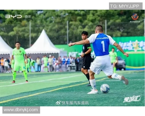 足球球星倾情送上元旦祝福共迎新年共享欢乐时光